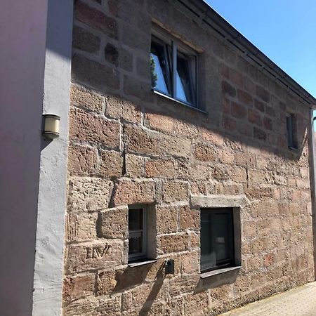 Moderne Ferienwohnung In Historischer Altstadt - Keine Monteurswohnung Хильпольтштайн Экстерьер фото